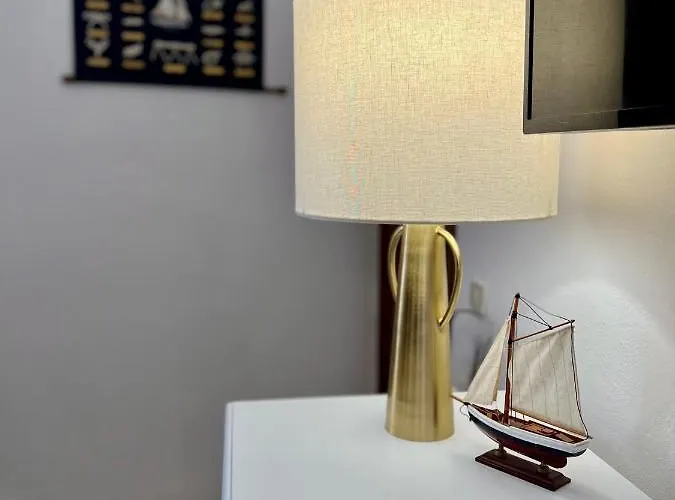 아파트 Nuovo Luminoso A 100 Passi Dalla Piazza *